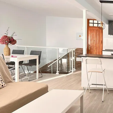 Apartment Canary Treasure Sunset By The Sea - Modern With Ocean Views *